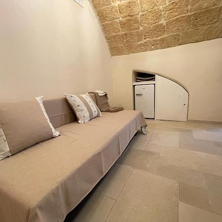 La Piccola Sanremo - Room & Coffee - Monopoli Kültér fotó