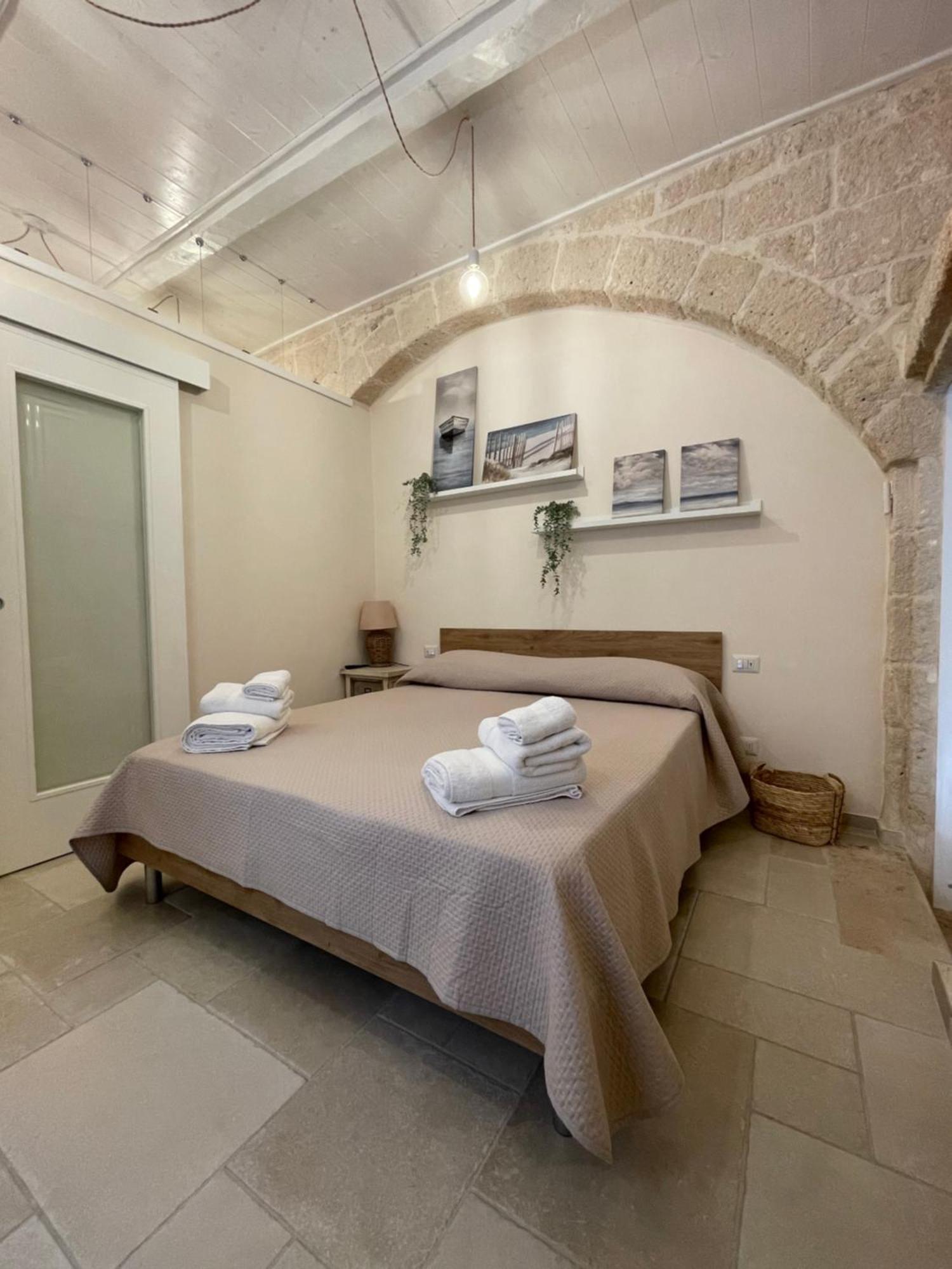 La Piccola Sanremo - Room & Coffee - Monopoli Kültér fotó
